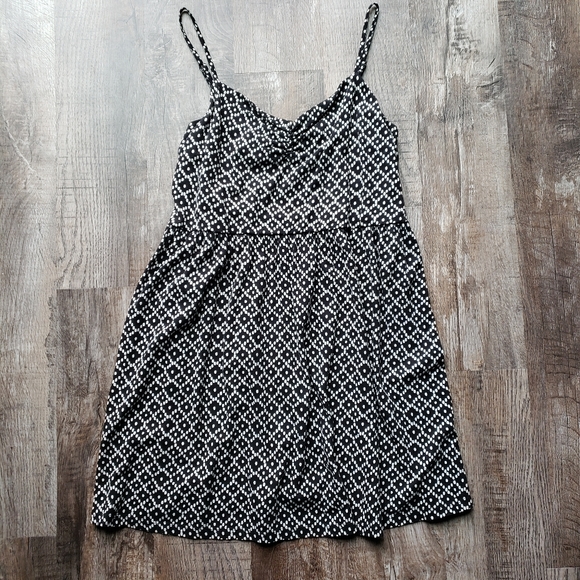 LOFT Dresses & Skirts - LOFT Printed Cami Dress